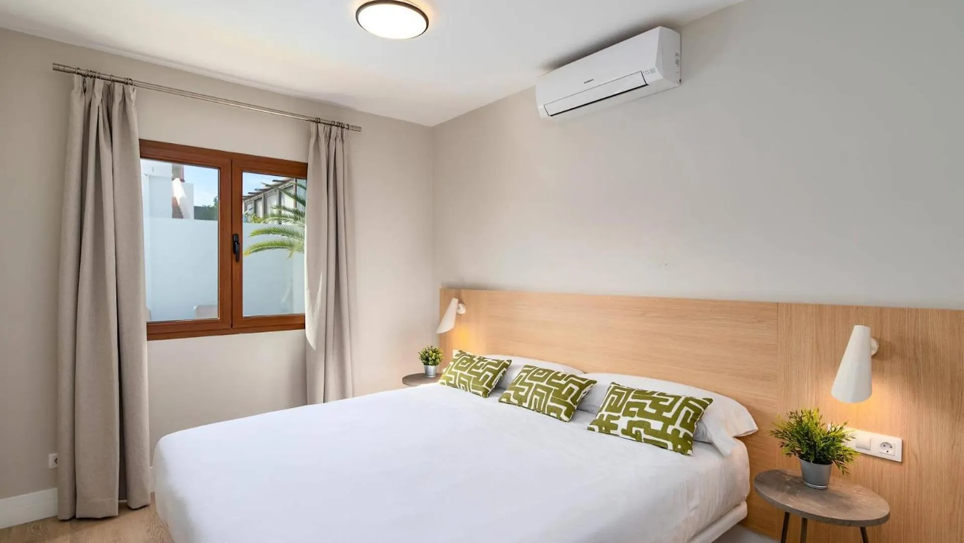 Villa Caleta Olas By Villa Plus Калета-де-Фусте 0*,