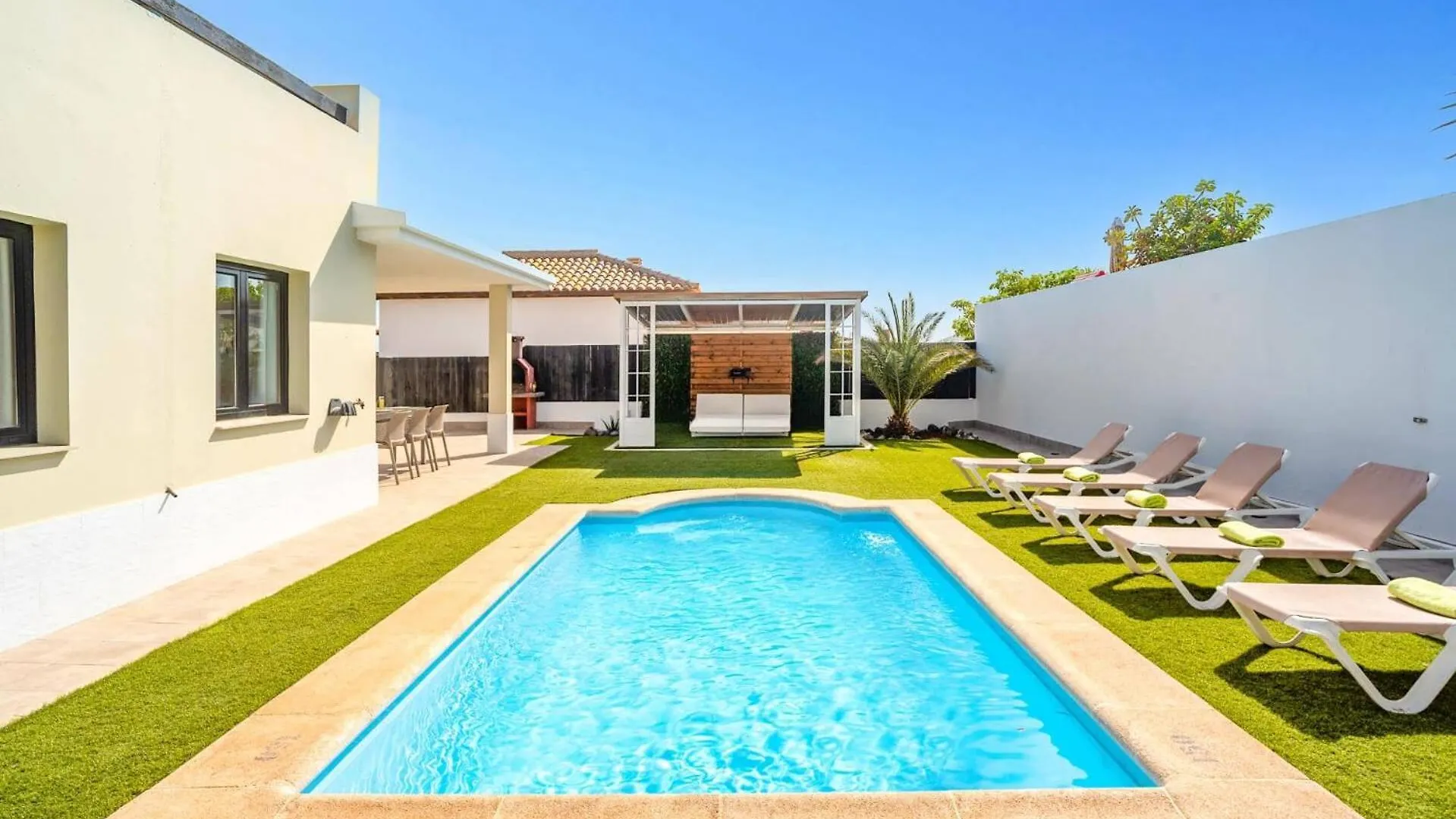 Villa Caleta Olas By Villa Plus Калета-де-Фусте 0*,